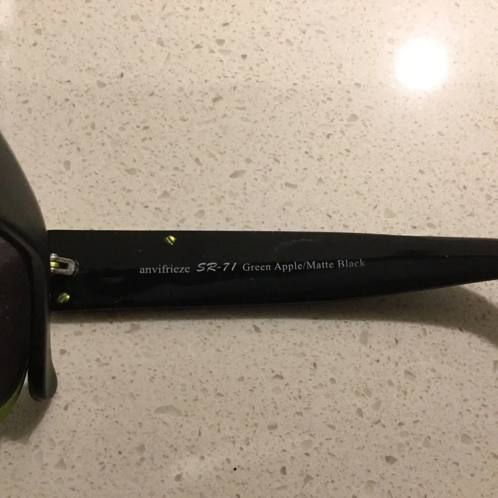 Anvifrieze SR -7 green apple/matte sunglasses